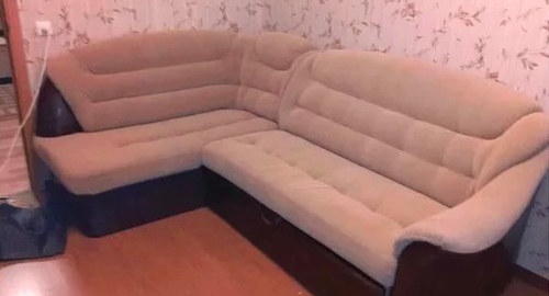 Перетяжка углового дивана. Коптево 